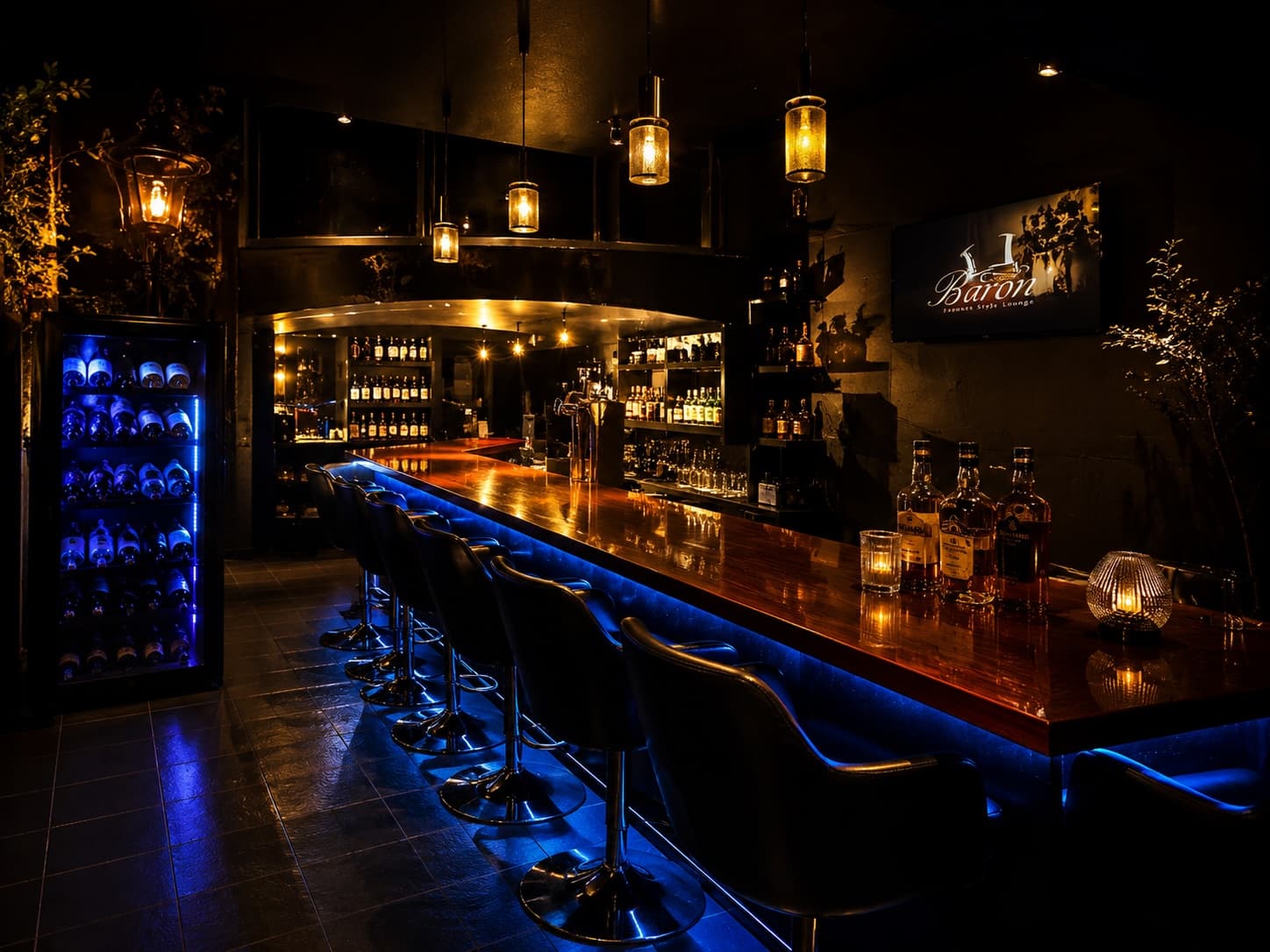Counter Girls Bar
